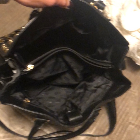 Michael Kors Gold Eyelet Bag - Picture 6 of 7